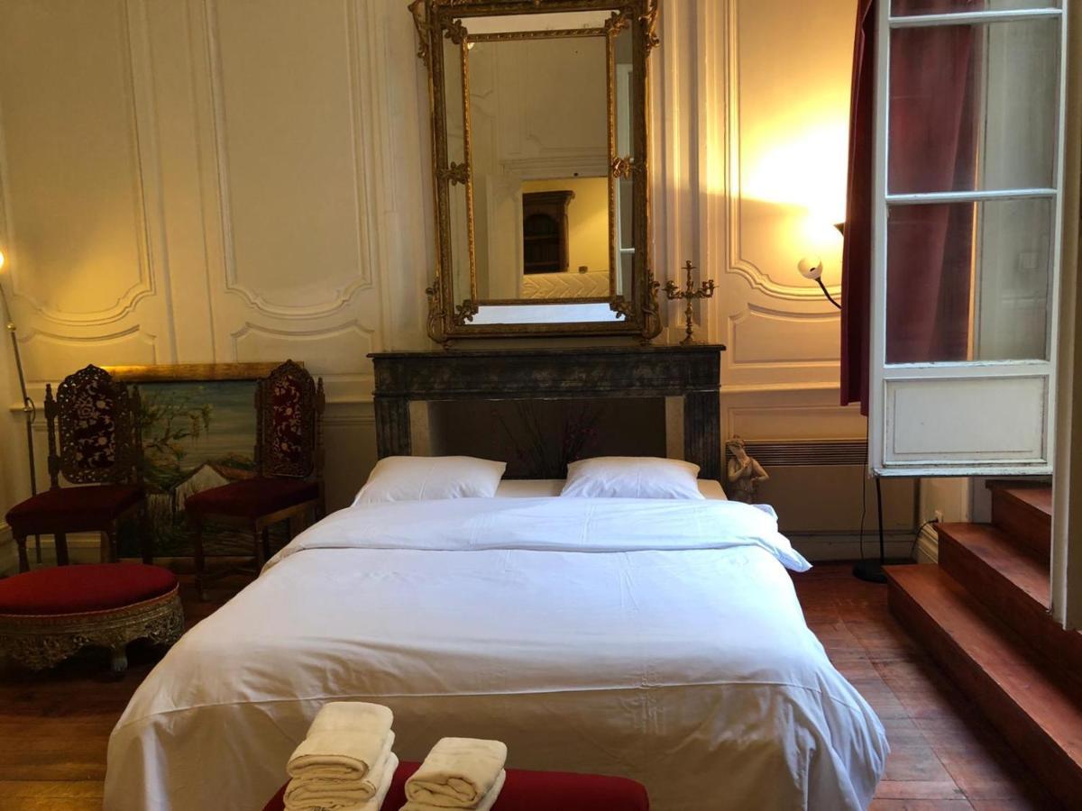 Cosy Appartement In Old City Center Bordeaux Exteriör bild
