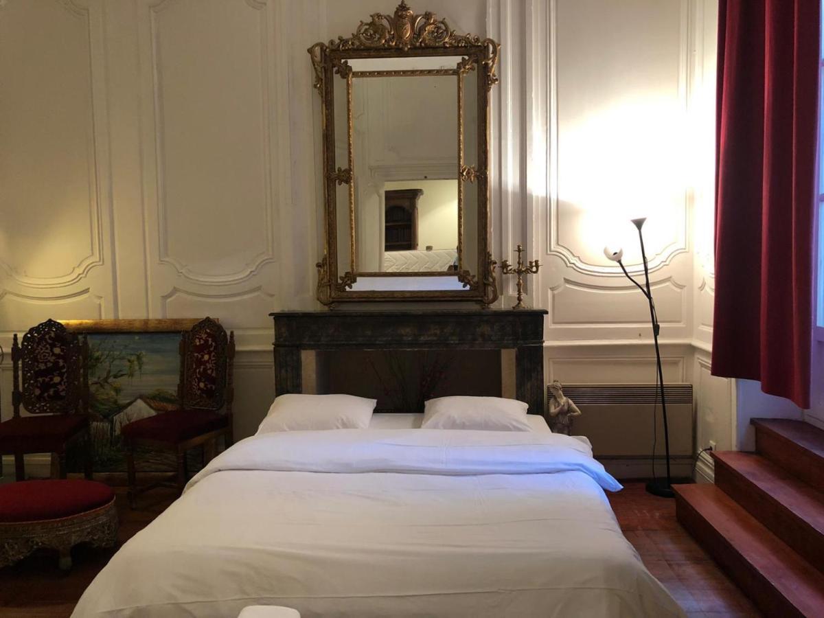 Cosy Appartement In Old City Center Bordeaux Exteriör bild